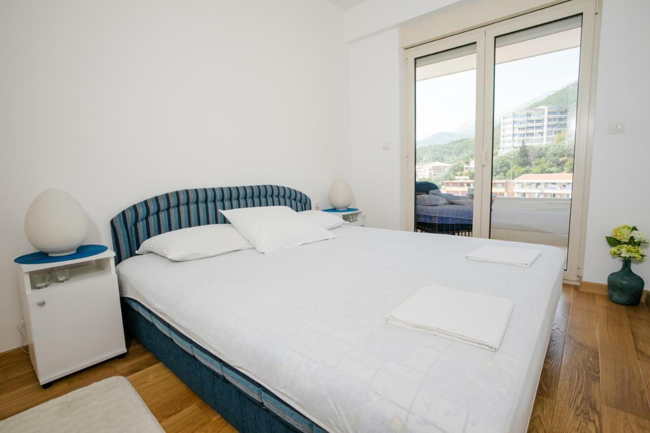 Apartment With Sea View Rafajlovići Exteriör bild
